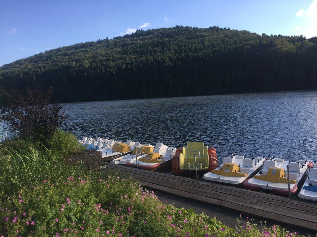 Eifel Landhaus Seeblick Hotel Biersdorf Buitenkant foto